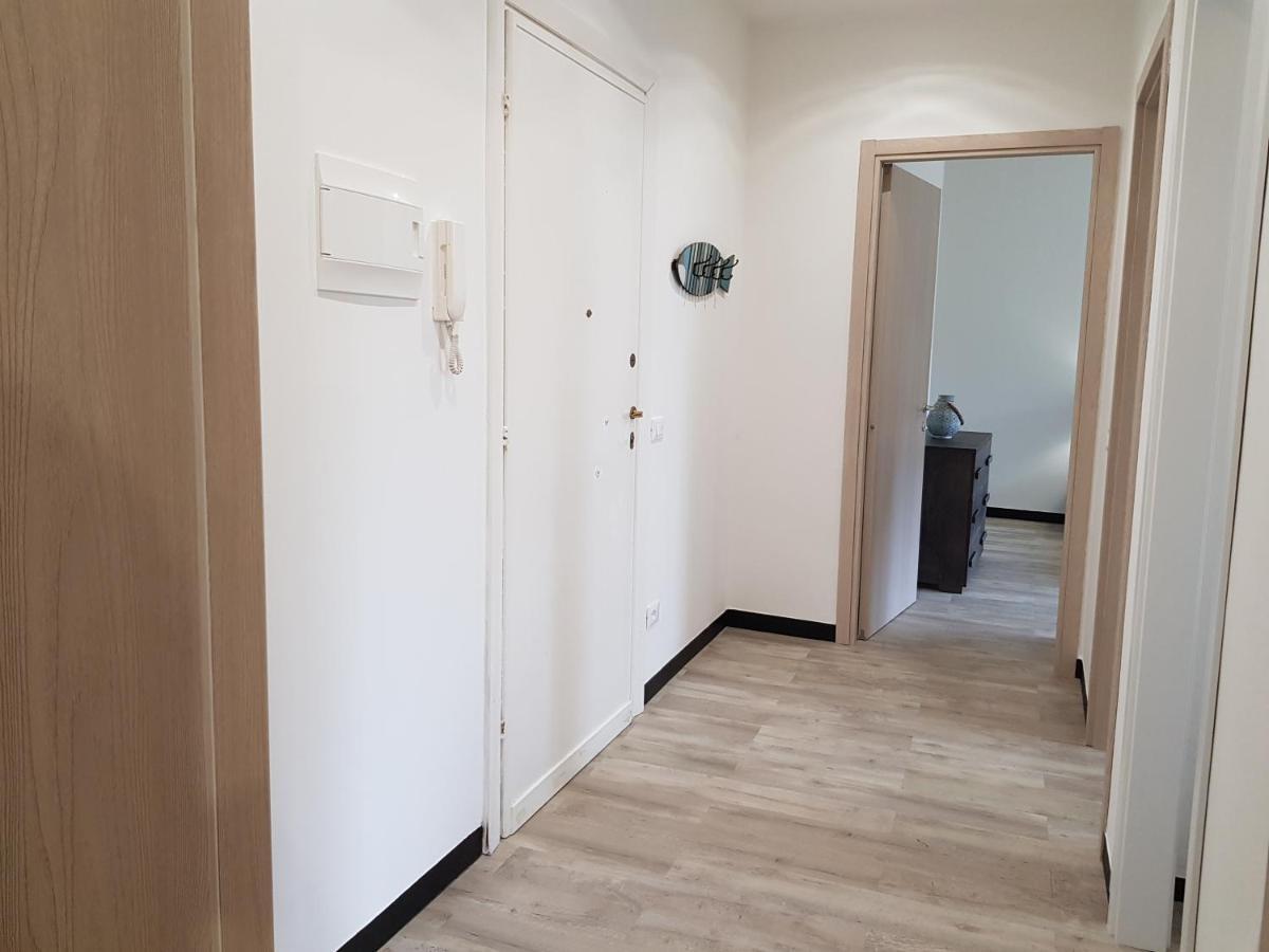 Quiete Ad Un Passo Dal Mare Apartment Albisola Superiore Luaran gambar